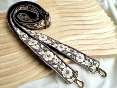 ショルダーストラップ