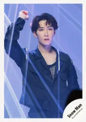 【中古】生写真(STARTO) Snow Man/渡辺翔太/上半身/「Snow Man Dome Tour 2024 RAYS」グッズオフショット/公式生写真