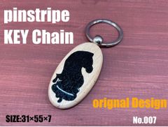 【送料無料!!】No.007 pinstripe キーホルダー ピンストライプ チェス 騎士 ナイト 両面デザイン ハンドメイド バイク