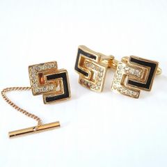 Item thumbnail for item 4b4d7792-600a-4cee-b209-5538a78349b3