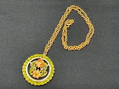 天然石　ペリドットと珊瑚のペンダントネックレス