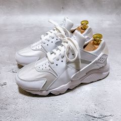 定価（税込） 15,400円 NIKE AIR HUARACHE 23.5cm