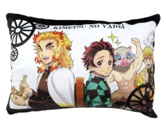 【中古】クッション・抱き枕・本体 炭治郎＆善逸＆伊之助＆杏寿郎 カバー付き枕 「鬼滅の刃×しまむら」