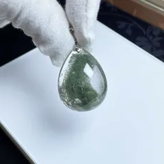 上級 EU製★グリーンファントム・ペンダント★パワーストーン 天然石A 金運 浄化 綺麗  ギフト 31.1*23.5*13.7mm ZZ1084