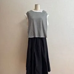 KN3053 ＊5L 大きいサイズ　 ワンピース　重ね着風　ワンピース ドッキング　黒