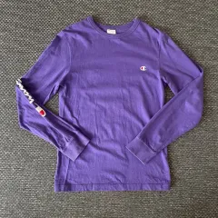 Champion(チャンピオン) 紫 ロゴ刺繍 長袖 長袖Tシャツ 160