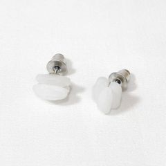 米粒 ピアス 米 アクセサリー 【Koral】