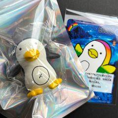 虹色ペンギンフィギュア　7万人記念