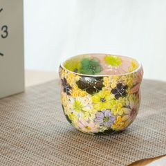 日本製　ゆずりは工房 ＊平安間取花　福々碗（瓢型）＊  酒器  花柄 おしゃれ かわいい    陶器 瀬戸焼 和食器 手描き 海外プレゼント 贈り物 ギフト 母の日 敬老の日 誕生日