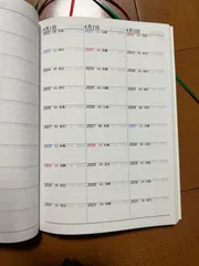 2025年開始 10年日記 A5版 顔料系 1ページ3日