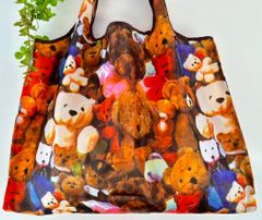 ⭐︎くまぬいぐるみ　折畳みトート、エコバッグ　買物バッグ　大容量　コンパクト