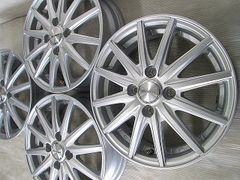 ダンロップ■BAROSSO■14インチ 4穴-100■装着車種球面 N-BOX 装着車種球面 N-BOX N-ONE N-WGN ライフ