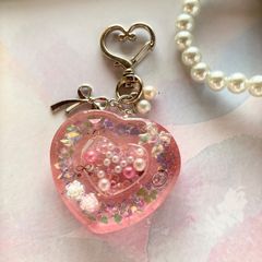 シャカシャカレジンキーホルダー　ハンドメイド　ダブルシェイカー　キラキラピンクハート