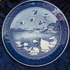 2025年最新】ロイヤルコペンハーゲンイヤープレート2006の人気