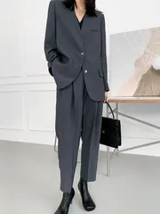 スーツ レディース セットアップ フォーマルスーツ パンツスーツ セレモニースーツ ビジネススーツ 大きいサイズ ノーカラー ジャケット パンツ セット 上品 入学式 入園式 卒業式 卒園式 ママ フォーマル xiaokb03