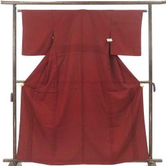 色無地 身丈164cm 裄63cm 前幅25cm 後幅30cm 袖丈49cm 袖幅32.5cm レディース 単衣 無地 裄Mサイズ 初夏・初秋用 正絹（シルク）レッド トールサイズ 美品 リメイク リユース リサイクル【呉服のきくや】