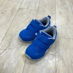 【新品未使用】6300円　15.5cm アシックス　男の子　現品限り