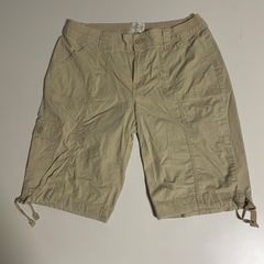 セントジョンズベイ　ショートパンツ　カーキベージュ