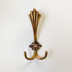 Item thumbnail for item 8eb28514-8700-4f2f-a7e4-1db773d5d797