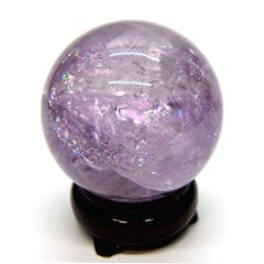 ライトカラーアメジスト　[レインボー入り]　53ｍｍ丸玉_台座付き　　☆天然石　スフィア