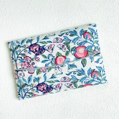 リバティオーチャード　ポケットティッシュケース　ボタニカル柄
