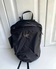 アークテリクス リュック バックパック ARCTERYX HELIAD 15L デイパック リュックサック BACKPACK メンズ レディース バックパック 軽量