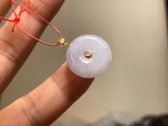 RS8-114 K18ゴールド 薄ピンクラベンダー 本翡翠 玉壁 平安守り ミャンマー産 A貨 ペンダントトップ