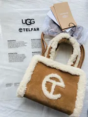 2024年最新】telfar uggの人気アイテム - メルカリ