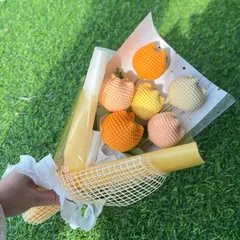 記念日 冬の花贈り 室内インテリア飾り 結婚式 毛糸 造花 生花 母/父の日 プレゼント 誕生日 フラワーブーケギフト 退職祝い かぎ針編み 枯れない花 手作り 親友/家族/お世話になっている人に チューリップのお花束 JOMODECOR