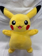 ポケモンセンター限定　等身大 ピカチュウ ぬいぐるみ 【店舗管理番号ｍ】
