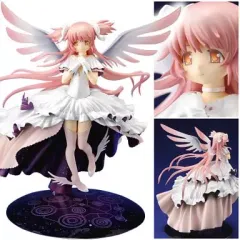 【未開封・再販版】 アルティメットまどか 1/8 スケール フィギュア まどマギ Amazon.co.jp: 魔法少女まどか☆マギカ アルティメットまどか (1