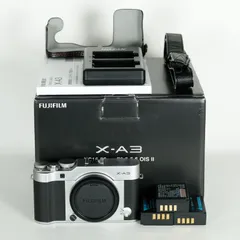 FUJIFILM X-A3 ボディ #710-015 FUJIFILM X-A3 ボディ #710-015 Fujifilm X-A3 - Review 2017