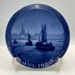 ROYAL COPENHAGENイヤープレート1909年/明治42年 20cm - メルカリ