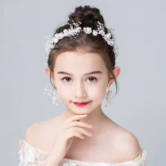 ☆ ホワイト ☆ キッズ ヘアアクセサリー 髪飾り 可愛い キッズ 発表会 ヘアアクセサリー イヤリング セット 髪飾り カチューシャ ヘアアクセ ヘッドドレス パール 花 結婚式 お呼ばれ 子供 子ども 女の子 フォーマル おしゃれ かわいい フラワーガール
