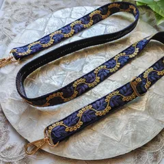 No.209 (ネイビー・幅2.5㎝)『インド刺繍ショルダーストラップ』　スマホストラップ　スマホショルダー　バッグショルダー　ネックストラップ　インド刺繍アクセサリー