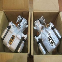 新品 リア ブレーキ 左右 AE86 トレノ レビン キャリパー セット 新品 リア ブレーキ 左右 AE86 トレノ レビン キャリパー セット