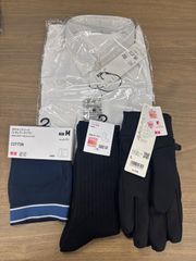 ユニクロ　セット売り　全て新品　下着　ワイシャツ　手袋　靴下