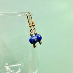 ラピスラズリ   一粒フックピアス 8mm （ゴールド） イヤリング 樹脂ピアス 天然石 パワーストーン  ハンドメイド ◆