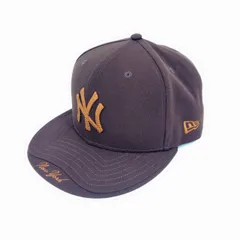 05w10587 ニューエラ NEW ERA  59FIFTY MLB New York Yankees St. Valentine's DAY ニューヨーク ヤンキース ダークブラウン  中国製 ユニセックス  キャップ  ポリエステル 【中古品】