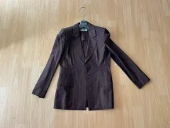 2025年最新】イブサンローラン ジャケットの人気アイテム - メルカリ