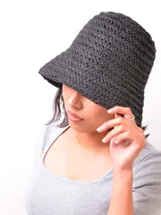 【在庫処分】EMODA エモダ ハット レディース 帽子 麦わら帽 ボーダーニットハット 麦わらハット おしゃれ かわいい シンプル ブラック 黒 海 川 湖 旅行 042340900501