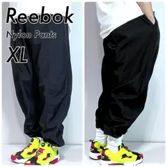 90s Reebok リーボック XL ブラック 黒 BLACK ベクター刺繍ロゴ シワ加工 無地 ナイロンパンツ トラックパンツ ウォームアップパンツ イージーパンツ ウインドブレーカー トレーニングウェア シャカシャカ シャカパン v25033135