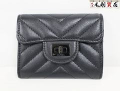 極美品✨CHANEL ラムスキン　シュシュ　ブラック　ピンク　ココマーク 極美品✨CHANEL ラムスキンシュシュブラックピンクココマーク