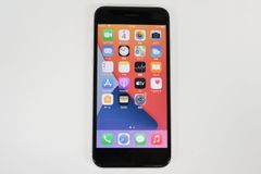 [中古美品]Apple iPhone SE(第2世代)(au)(SIMロックあり)MHGQ3J/A ホワイト[64GB]⑭