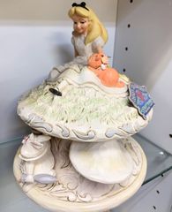 新品実店舗併売【Disney Traditions】アリス ホワイトウッドランド enesco 置物 ジムショア ディズニートラディション