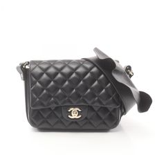 シャネル CHANEL ショルダーバッグ マトラッセ ブラック その他 マトラッセ ショルダーバッグ レディース Used B