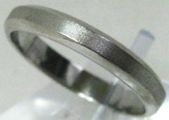 美品Pt900プラチナ エンゲージ リング結婚指輪 梨地加工サイズ16～16.5
