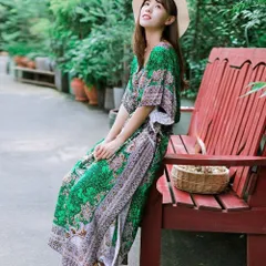 ☆ グリーン ☆ 春夏 レディース ワンピース リゾート ワンピース 半袖 ロングワンピース ワンピ レディース おしゃれ  オシャレ 春 夏 綿 コットン Vネック マキシ丈 膝下 ウエスト紐 サイドスリット 柄 総柄 ドレス きれいめ カジュアル