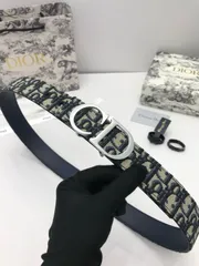 2024年最新】dior ベルト バックルの人気アイテム - メルカリ