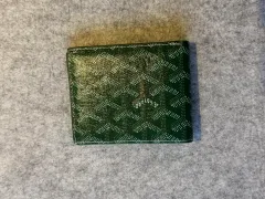 美品 GOYARD ゴヤール ヴィクトワール 二つ折り財布 スペシャル グリーン GOYARD ≪新品≫ ゴヤール 2025年限定 ヴィクトワール